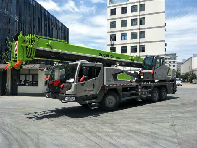 岑溪市随车吊师傅告诉你租赁随车吊车如何区分吨位